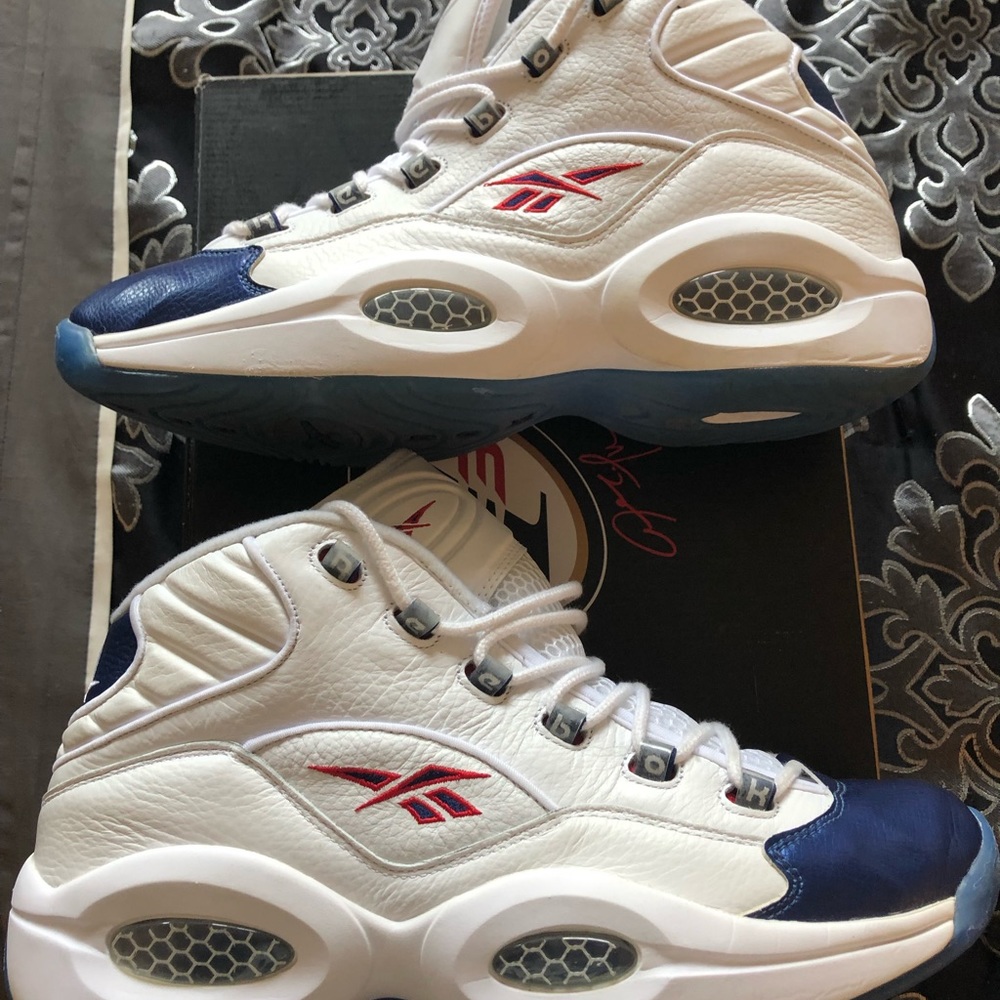 Reebok Question 1  Size 13